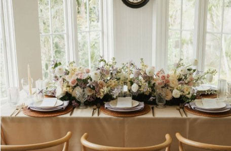 How to Infuse Your Personality into Your Wedding Flowers